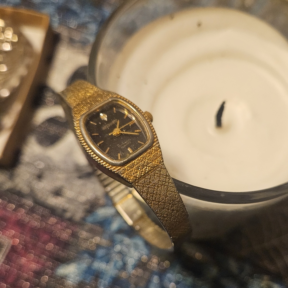 Vintage watch small